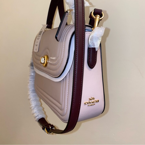 Coach Handbags - Coach leather purse New